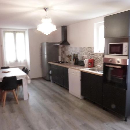 Logement Spacieux Rez-De-Chaussee, Jardin, Stationnement Devant, A 5 Minutes A Pied Du Centre De Sarlat Villa Dış mekan fotoğraf