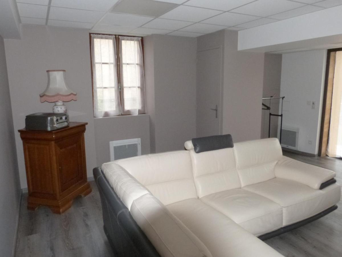 Logement Spacieux Rez-De-Chaussee, Jardin, Stationnement Devant, A 5 Minutes A Pied Du Centre De Sarlat Villa Dış mekan fotoğraf