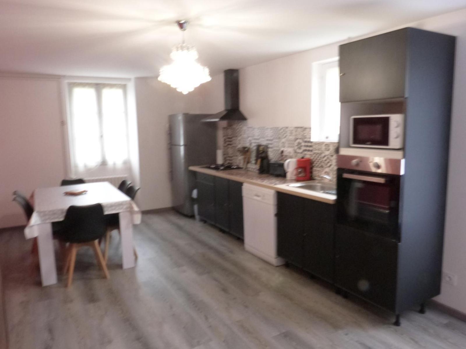 Logement Spacieux Rez-De-Chaussee, Jardin, Stationnement Devant, A 5 Minutes A Pied Du Centre De Sarlat Villa Dış mekan fotoğraf